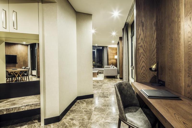Doubletree By Hilton Kocaeli Hotel Eksteriør billede